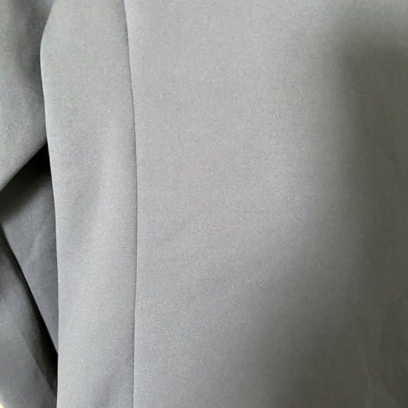 Lululemon Jacket - Picture 11 of 11